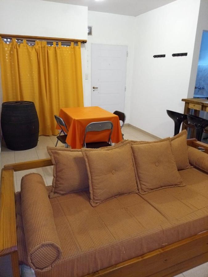 Family Place Apartment Lujan  Luaran gambar